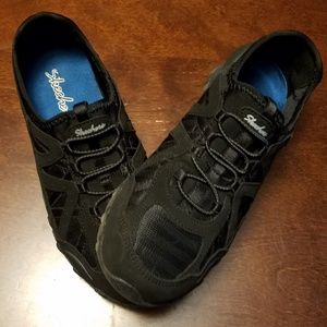 Skecher slip-on sneakers